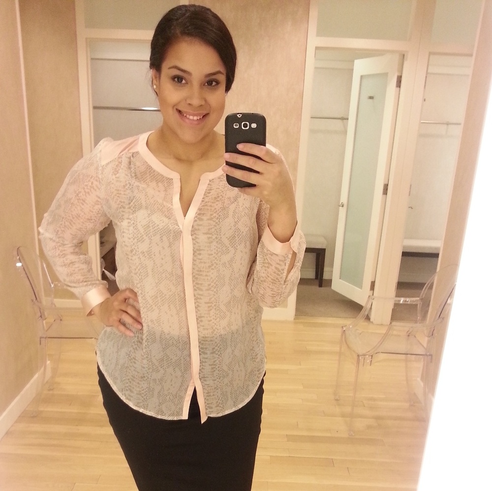 Blouse - Picture 3 of 3